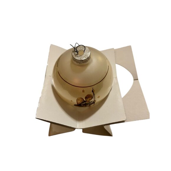 Vintage 1982 Angelic Procession Christmas Ornament By Berta Hummel - Picture 8 of 16